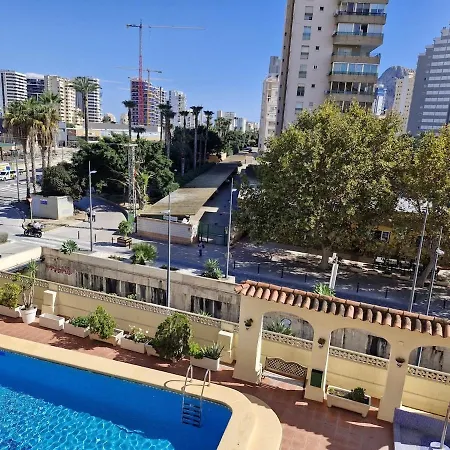 1 Bedroom With Pool, Apartament