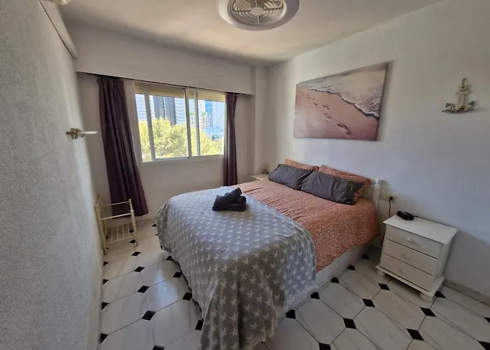 1 Bedroom With Pool, דירה